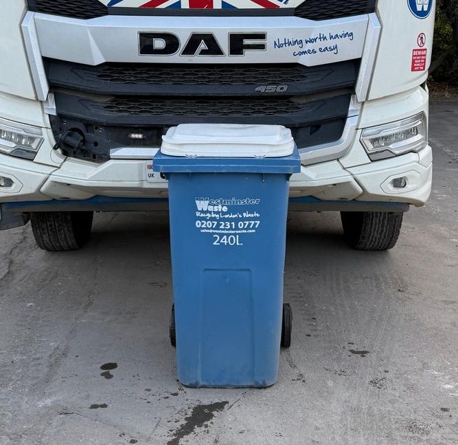 240 Litre Wheeled Bin
